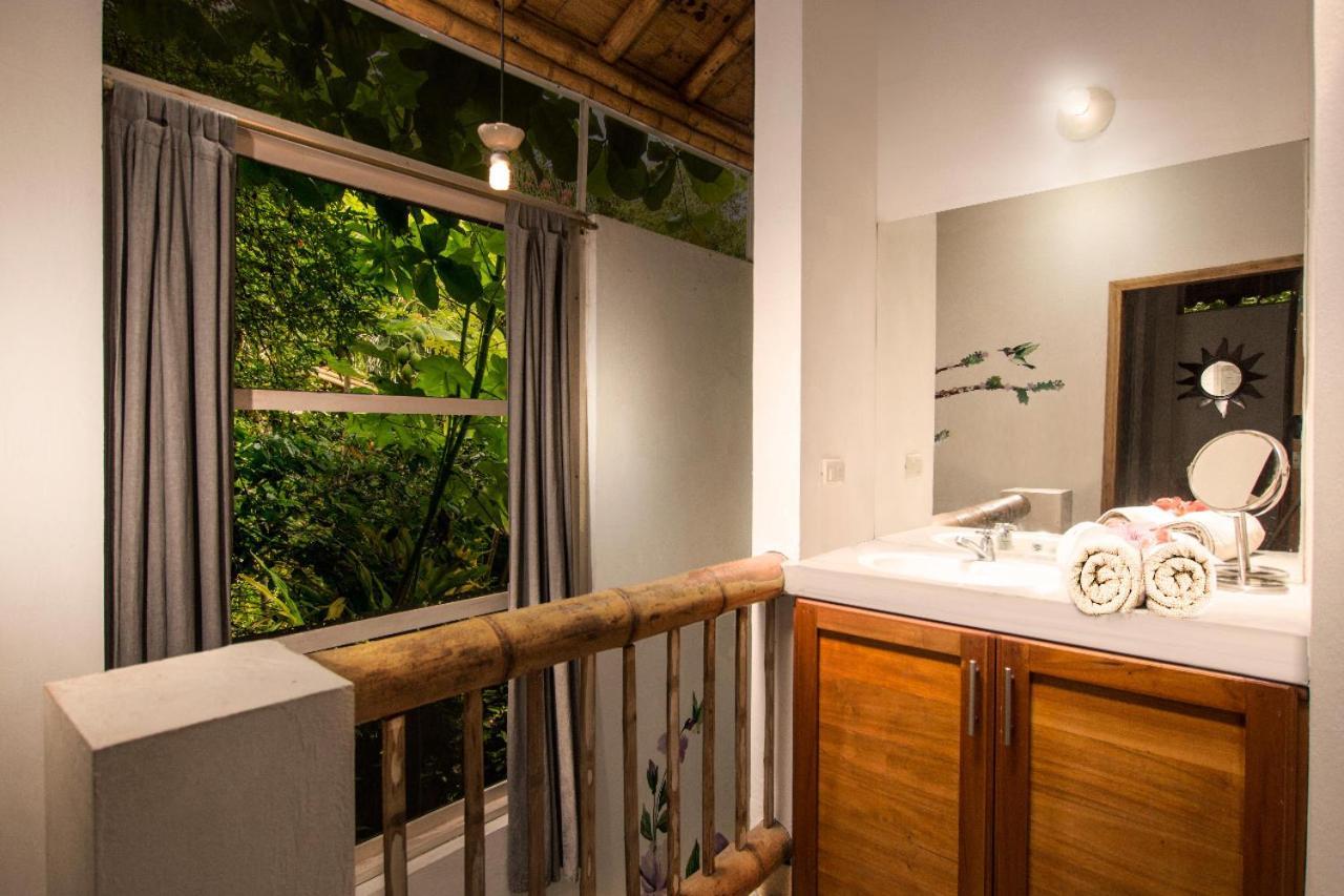 Itchimbia Garden Ayampe Montana Y Mar Villa Exterior photo