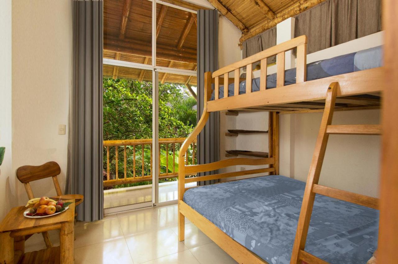 Itchimbia Garden Ayampe Montana Y Mar Villa Exterior photo